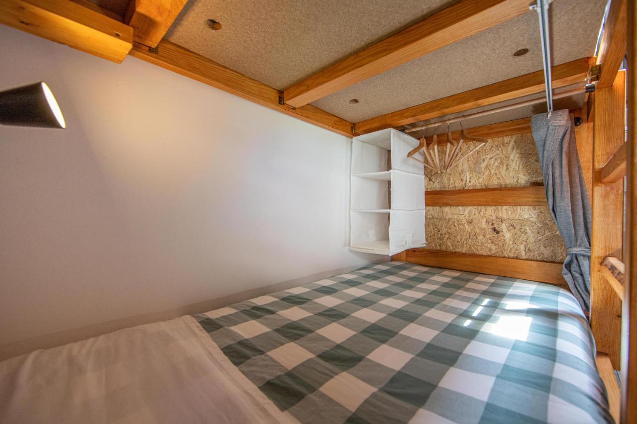 Vila Maria Mix Dorm By Host-Point กอสตา ดา กาปาริกา ภายนอก รูปภาพ